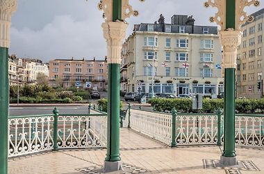 The Brighton Hotel Exterior photo